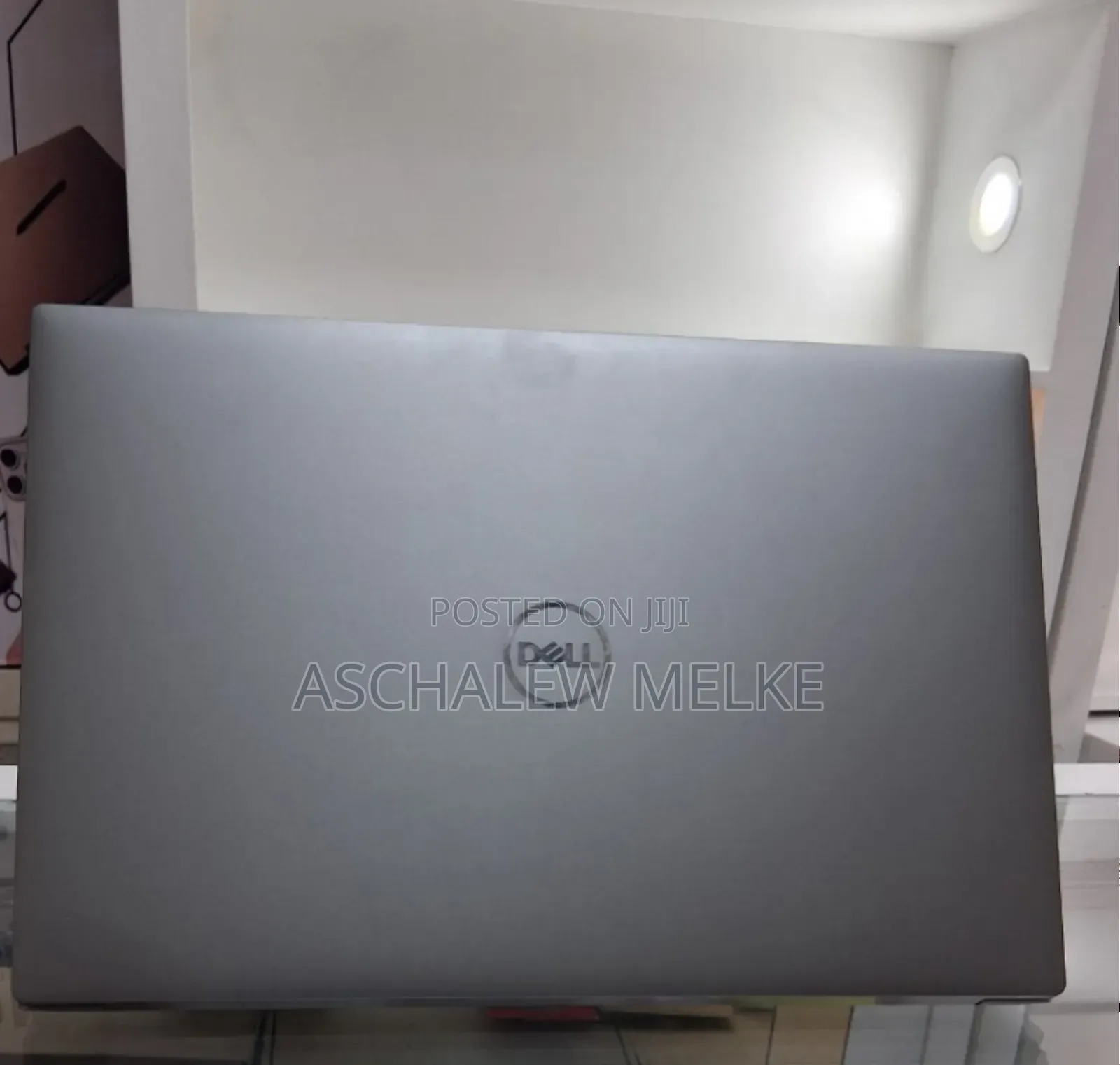 New Laptop Dell Precision 5550 16GB Intel Core I7 SSD 512GB