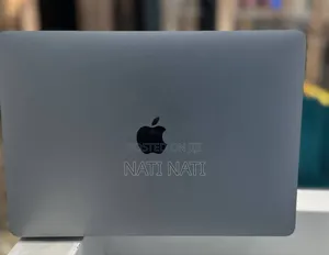 New Laptop Apple MacBook Air 2020 M1 8GB AMD Ryzen 7 SSD 256GB