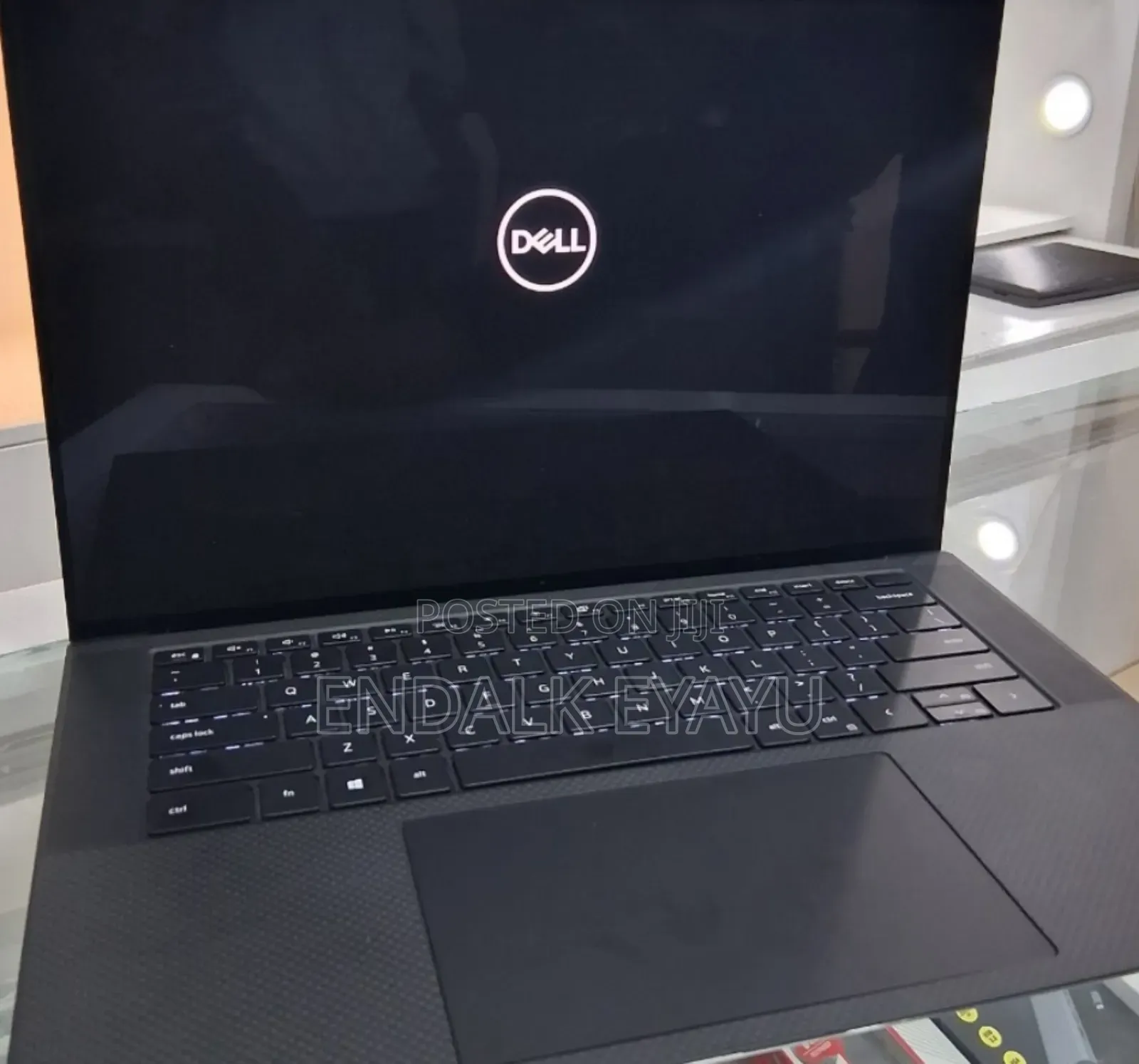 New Laptop Dell 16GB Intel Core I7 SSD 512GB