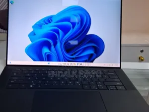 New Laptop Dell 16GB Intel Core I7 SSD 512GB