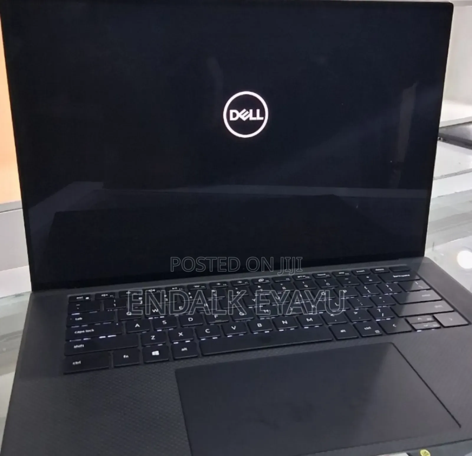 New Laptop Dell 16GB Intel Core I7 SSD 512GB