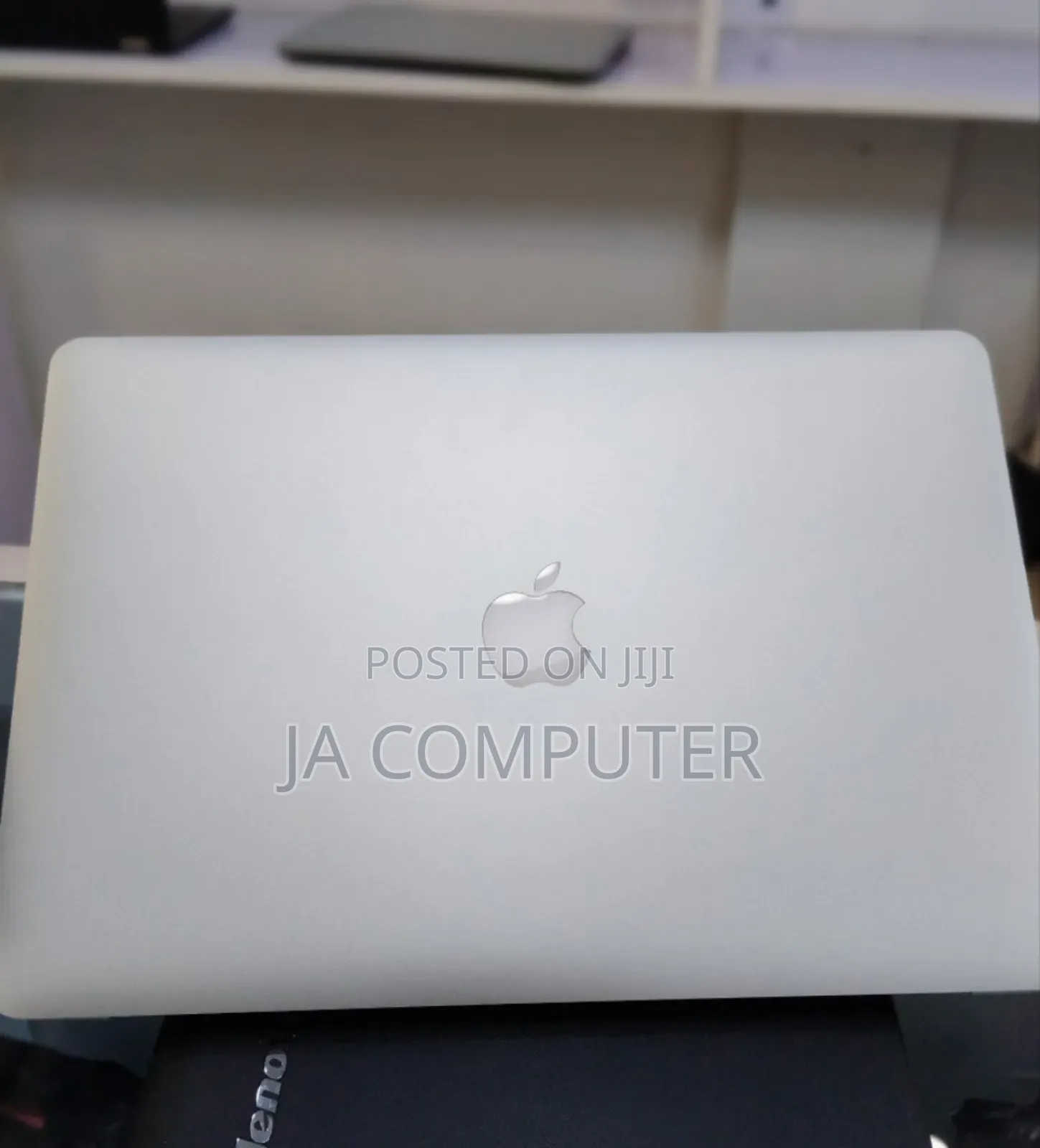 New Laptop Apple MacBook Pro 2014 16GB Intel Core I7 SSD 256GB