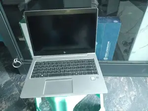 New Laptop HP EliteBook 840 16GB Intel Core i5 SSD 512GB