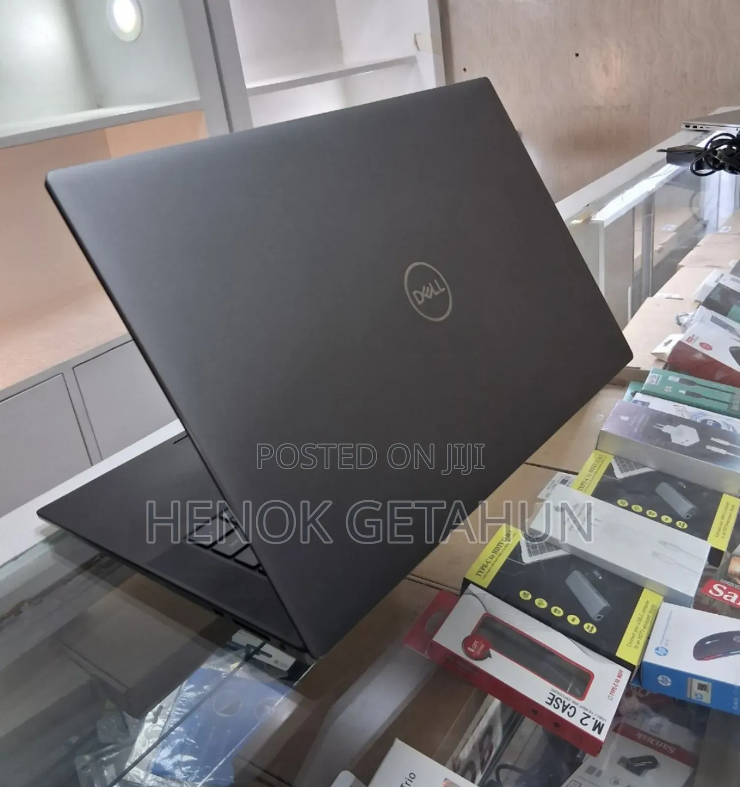 New Laptop Dell Precision 5550 16GB Intel Core I7 SSD 512GB