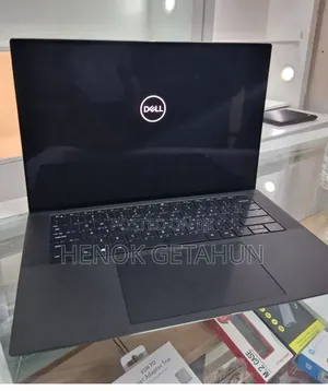 New Laptop Dell Precision 5550 16GB Intel Core I7 SSD 512GB