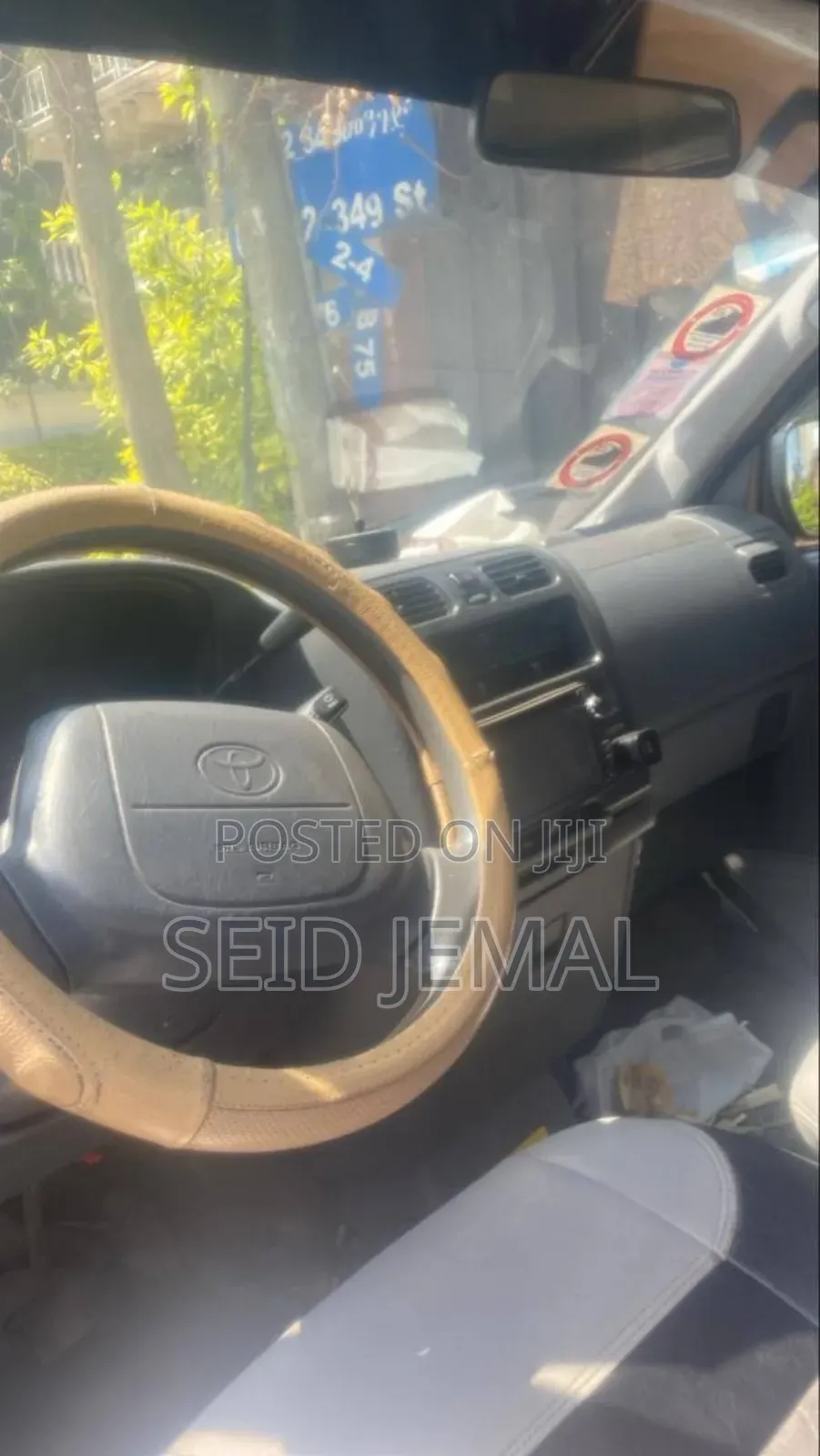 Toyota HiAce 2005 Silver