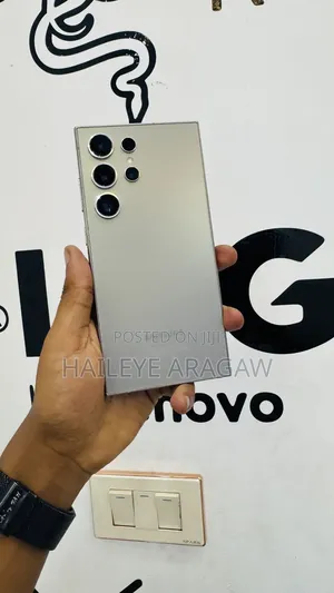 New Samsung Galaxy S24 Ultra 256 GB Gray