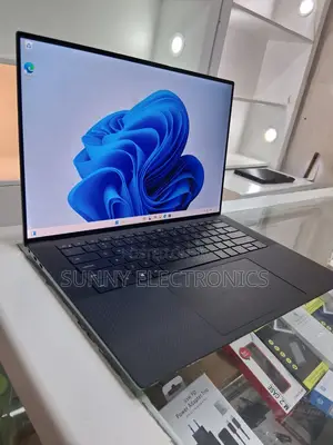 Photo - New Laptop Dell Precision 5550 16GB Intel Core I7 SSD 512GB