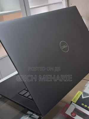New Laptop Dell Precision 5550 16GB Intel Core I7 SSD 512GB