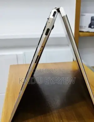 Photo - New Laptop HP Spectre 16GB Intel Core I7 SSD 1T