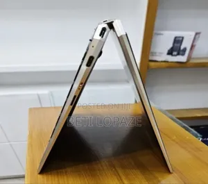 New Laptop HP Spectre 16GB Intel Core I7 SSD 1T