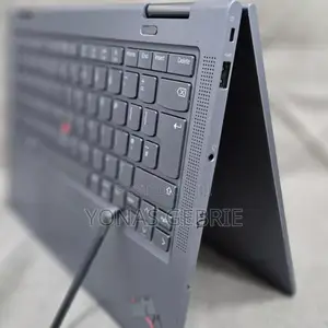 New Laptop Lenovo ThinkPad Yoga 32GB Intel Core I7 SSD 512GB