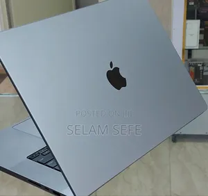 New Laptop Apple MacBook Pro M1 16GB Intel Core I7 SSD 512GB