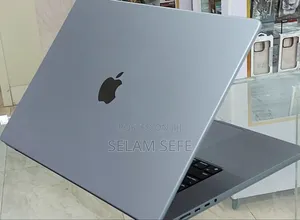 New Laptop Apple MacBook Pro M1 16GB Intel Core I7 SSD 512GB