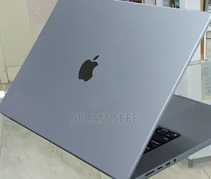 New Laptop Apple MacBook Pro M1 16GB Intel Core I7 SSD 512GB