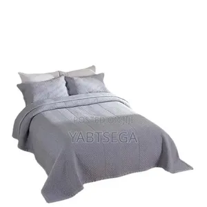 አዲስ አልጋ ልብሶችን አስገብተናል (Bed Spread)