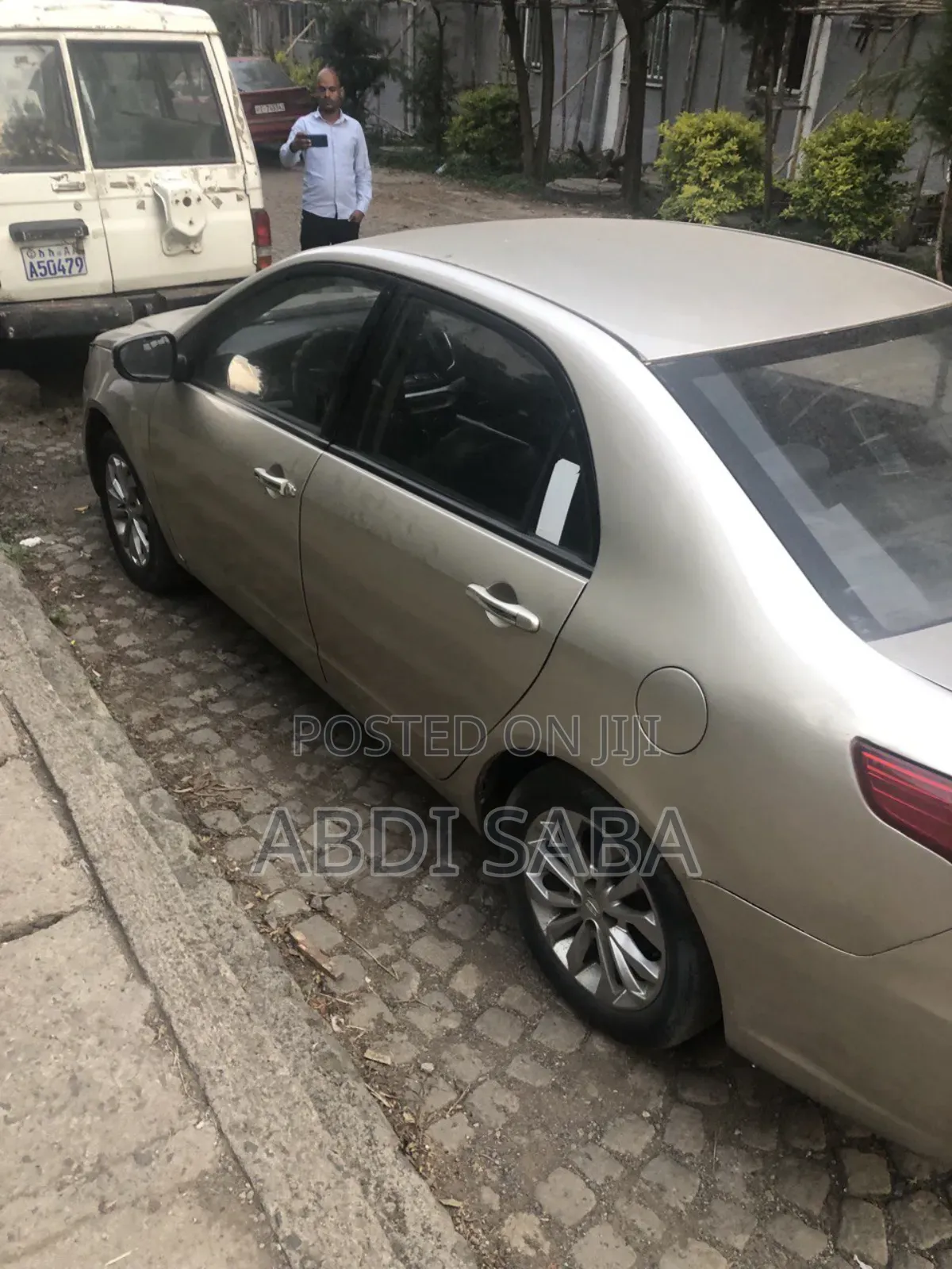 Geely Emgrand EC7 Sedan 1.5 Standart 2016 Gold