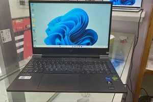 New Laptop HP Victus 16 16GB Intel Core I7 SSD 512GB