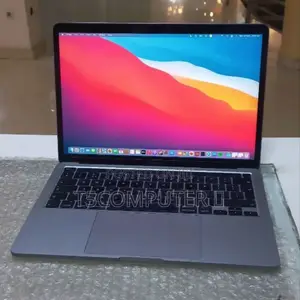 New Laptop Apple MacBook Pro 2020 16GB Intel Core I5 SSD 512GB