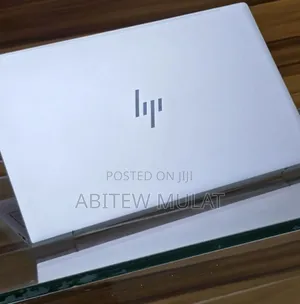 New Laptop HP Envy 14 8GB Intel Core I5 SSD 256GB