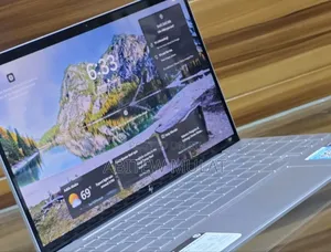 New Laptop HP Envy 14 8GB Intel Core I5 SSD 256GB