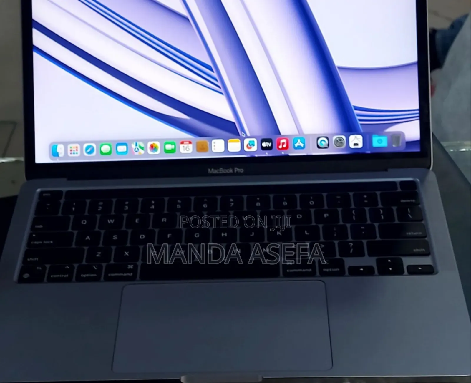 New Laptop Apple MacBook Pro 8GB Apple M2 SSD 256GB