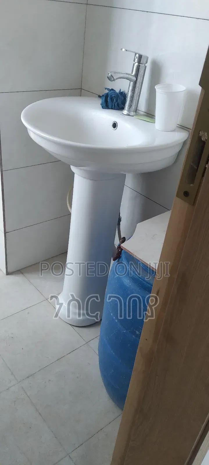 Furnished 2bdrm Condo in Ayat Mekedonia, Yeka for rent