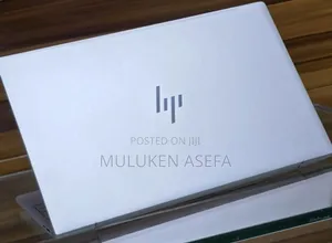 New Laptop HP Envy 14 8GB Intel Core I5 SSD 256GB