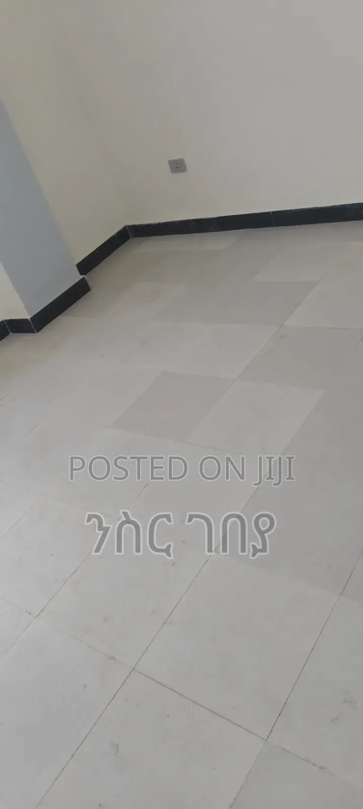 Furnished 3bdrm Condo in Ayat 49, 40/60, Yeka for rent