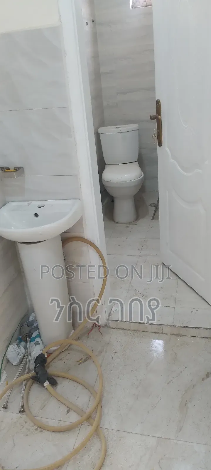 Furnished 3bdrm Condo in Ayat 49, 40/60, Yeka for rent