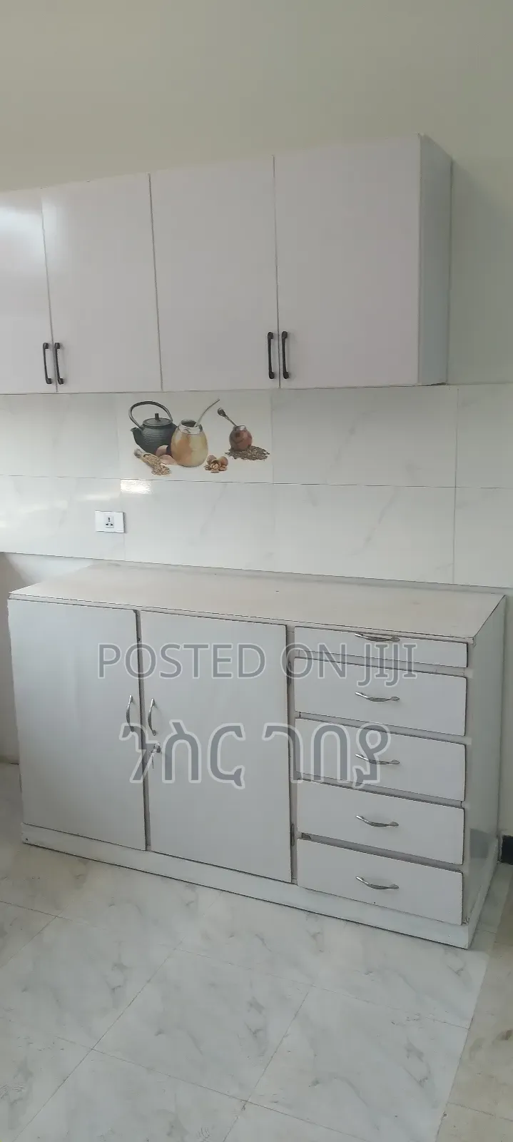 Furnished 3bdrm Condo in Ayat 49, 40/60, Yeka for rent