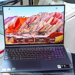New Laptop Lenovo Legion 5 16GB AMD Ryzen 7 SSD 512GB