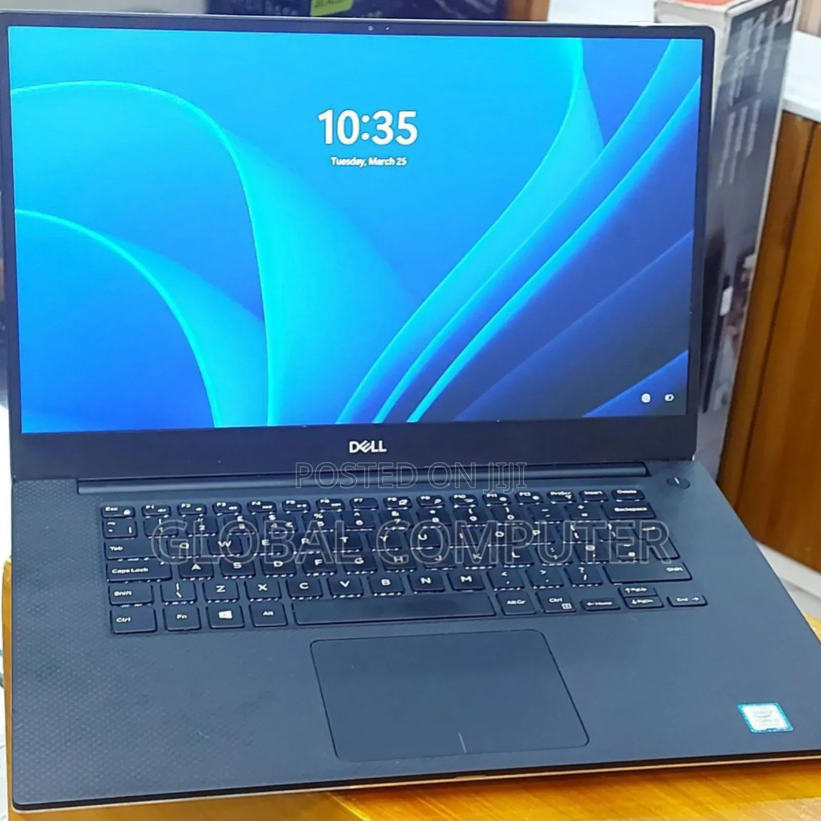 New Laptop Dell XPS 13 16GB Intel Core I7 SSD 512GB