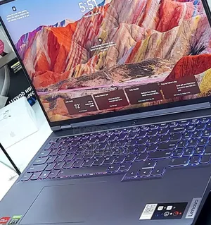 New Laptop Lenovo Legion 5 16GB AMD Ryzen 7 SSD 512GB