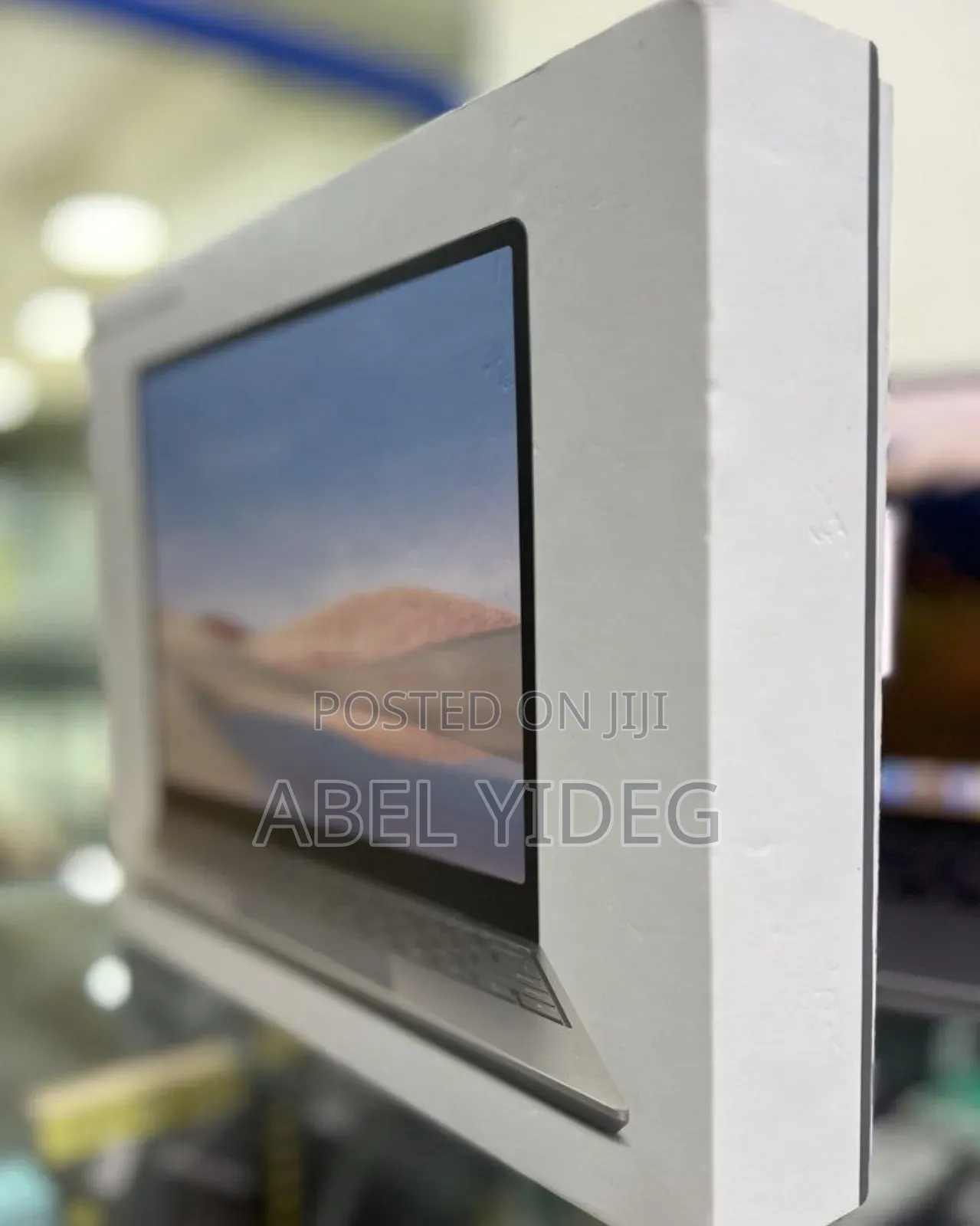 New Laptop Microsoft Surface Laptop Go 8GB Intel Core I5 SSD 128GB