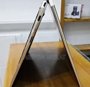 New Laptop HP Spectre X360 16GB Intel Core I7 SSD 1T