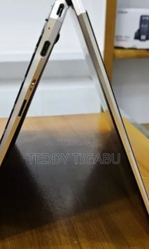 New Laptop HP Spectre 16GB Intel Core I7 SSD 1T