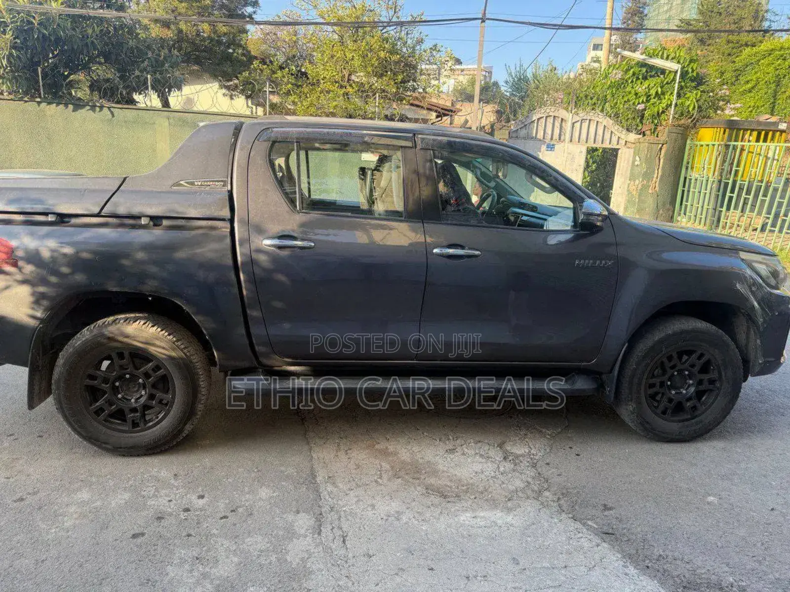 Toyota Hilux 2020 Black