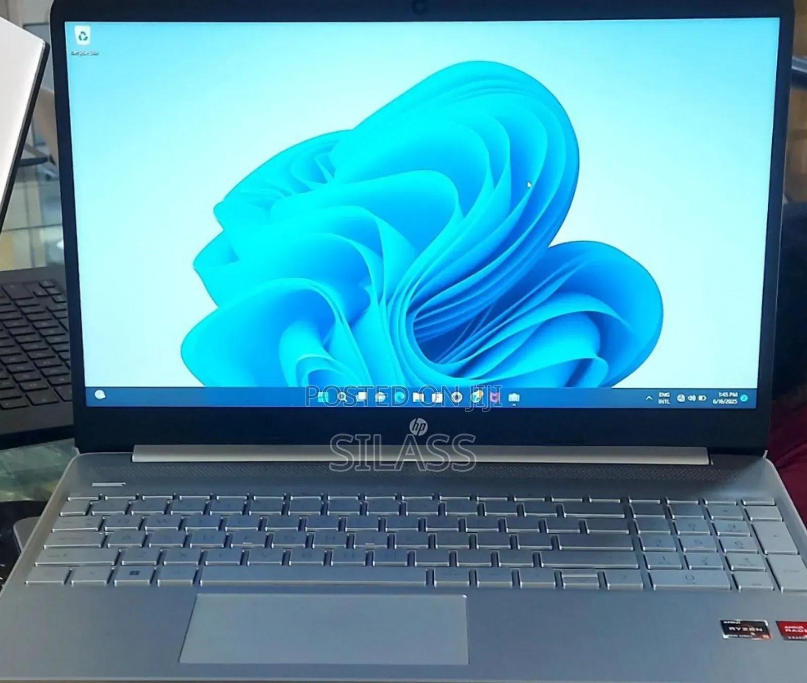 New Laptop HP Stream Notebook 8GB AMD Ryzen 5 SSD 256GB