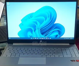 New Laptop HP Stream Notebook 8GB AMD Ryzen 5 SSD 256GB