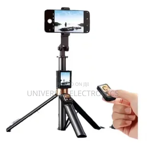 Lightweight Selfie_stand With Adjustable Phone Mount