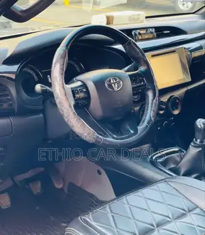 Toyota Hilux 2020 Black