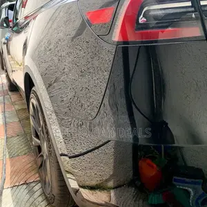 Tesla Model Y 2023 Black