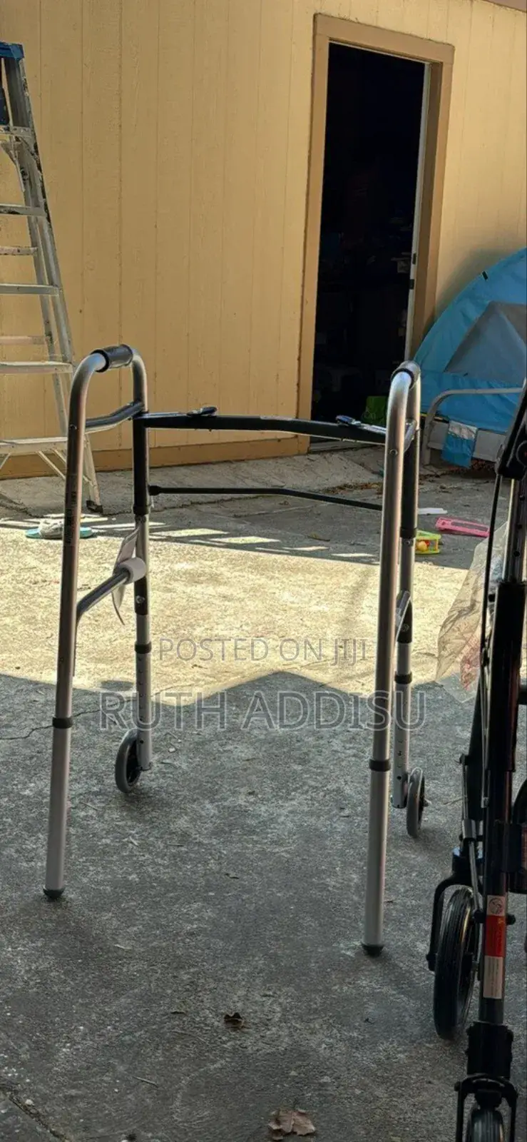 Walker和諧medical Walker與會walking Aid娽前medical Walker去過walker