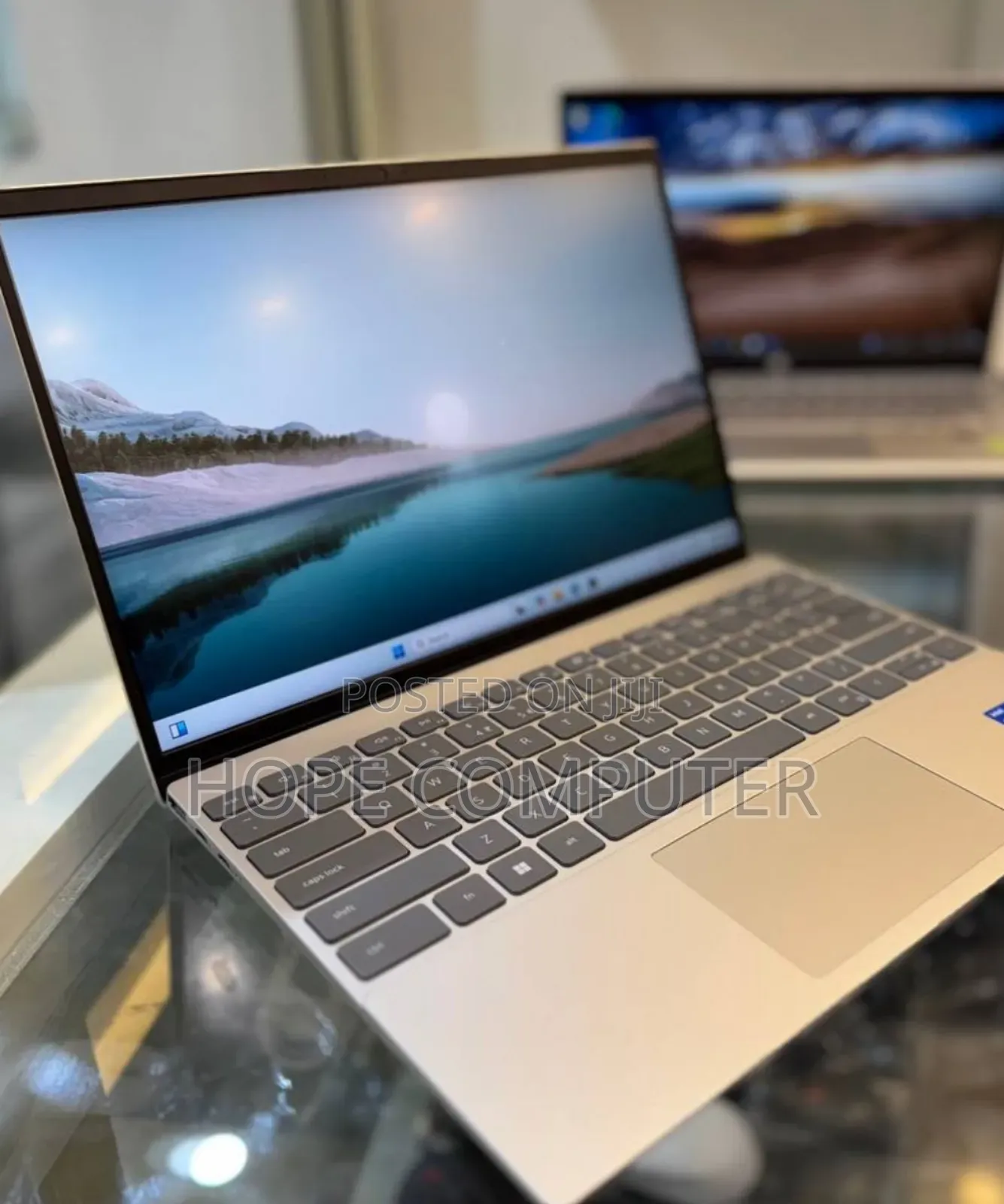 New Laptop Dell Inspiron 13 7000 16GB Intel Core I5 SSD 512GB