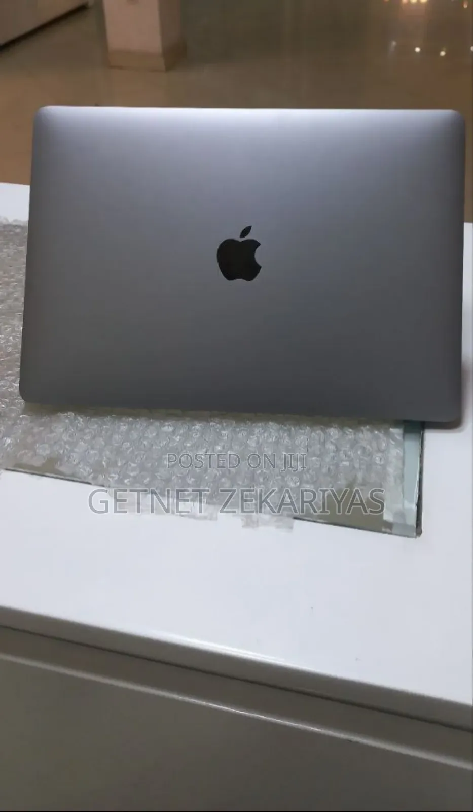 New Laptop Apple MacBook Pro 2020 16GB Intel Core I5 SSD 512GB