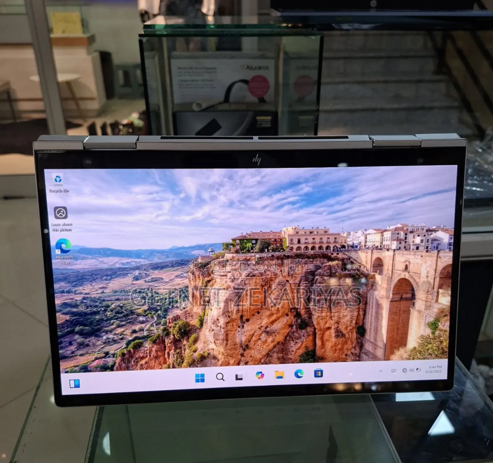 New Laptop HP Envy X360 16GB Intel Core I7 SSD 1T