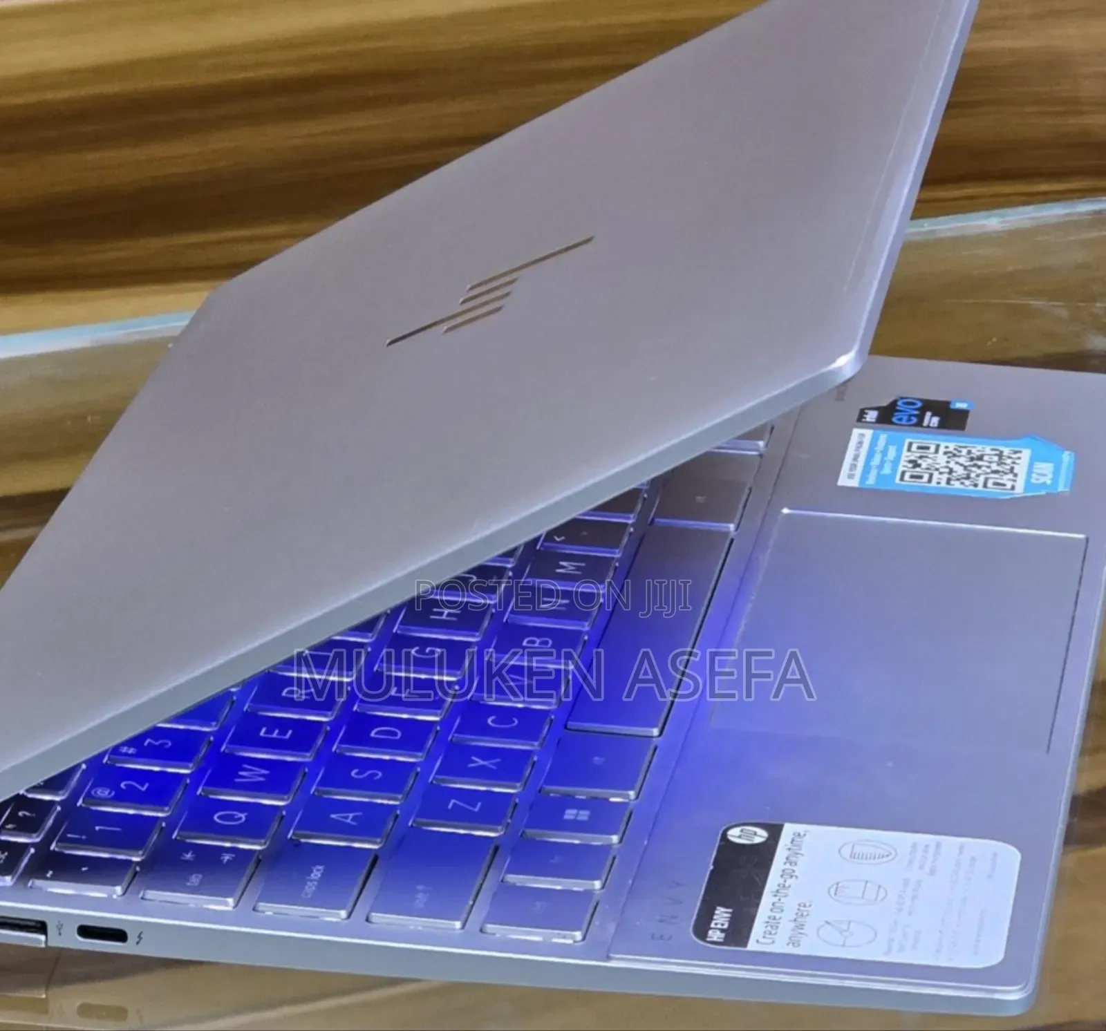 New Laptop HP Envy 14 8GB Intel Core I5 SSD 256GB