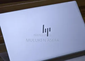 New Laptop HP Envy 14 8GB Intel Core I5 SSD 256GB