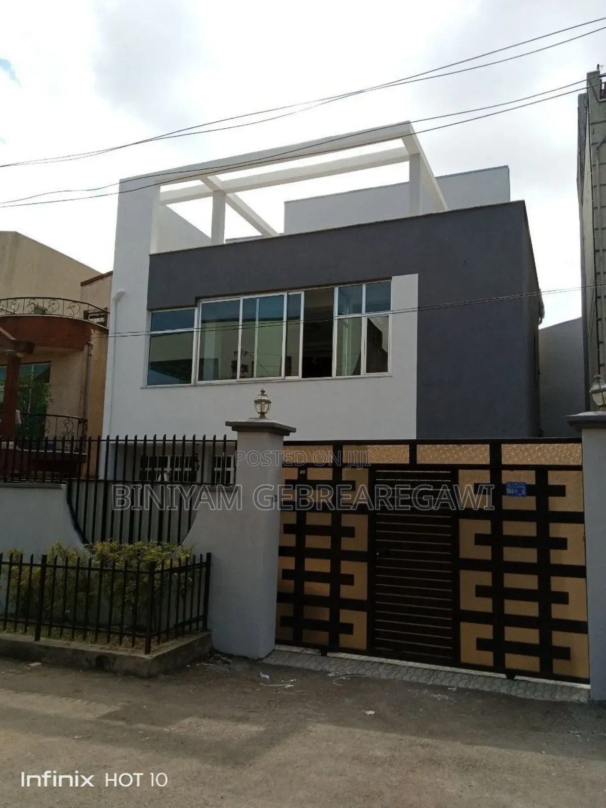 5bdrm House in G+1, Yeka for rent